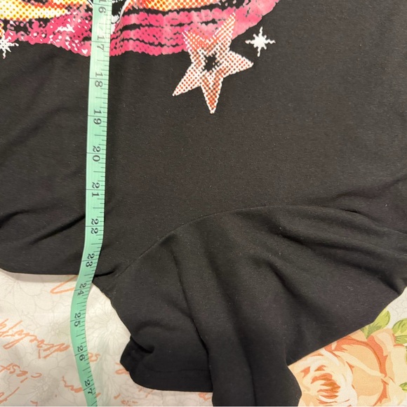 Graphic tee - Picture 4 of 8